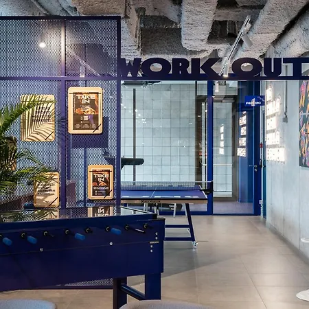 Hotel Adagio Access Centrum Dampoort 3*