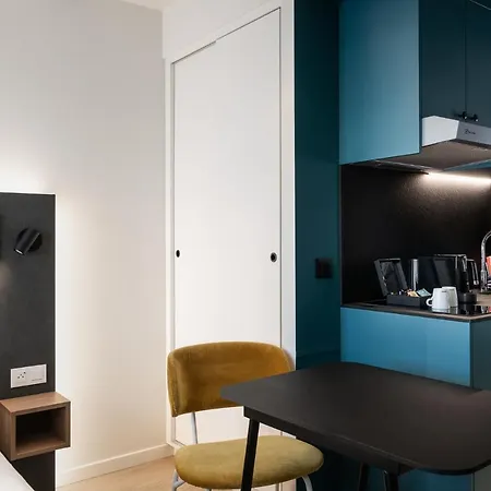 Готель Adagio Access Centrum Dampoort