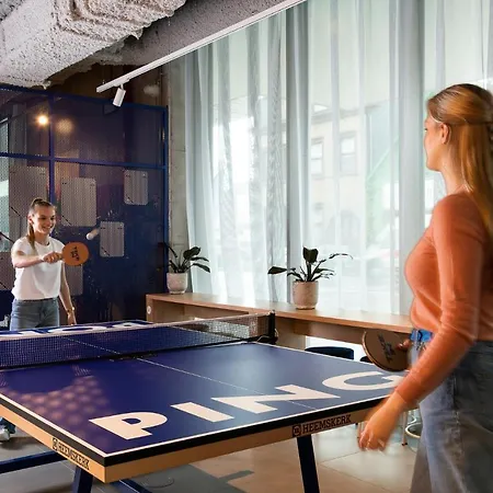 Adagio Access Centrum Dampoort Hotel 3*