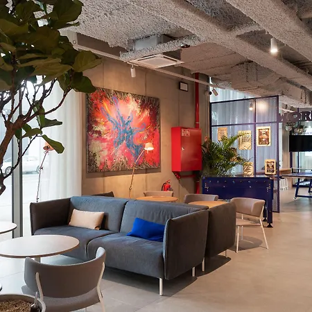 Adagio Access Centrum Dampoort 根特