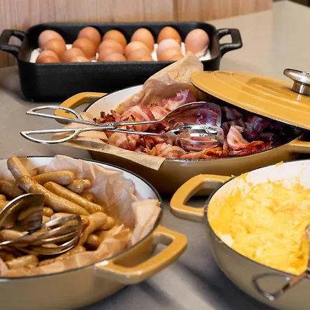 Adagio Access Centrum Dampoort 3*