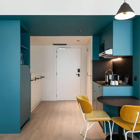 Adagio Access Centrum Dampoort فندق