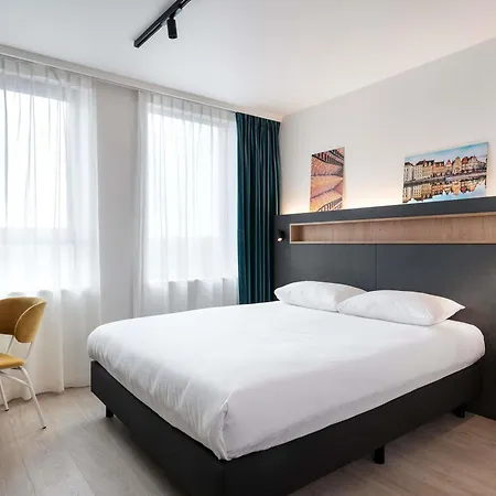 Adagio Access Centrum Dampoort 3* 根特