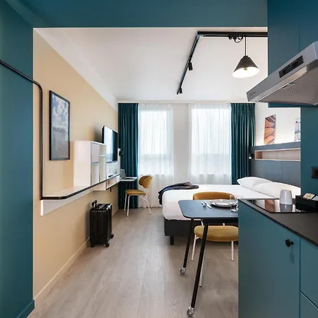 Adagio Access Centrum Dampoort 3*