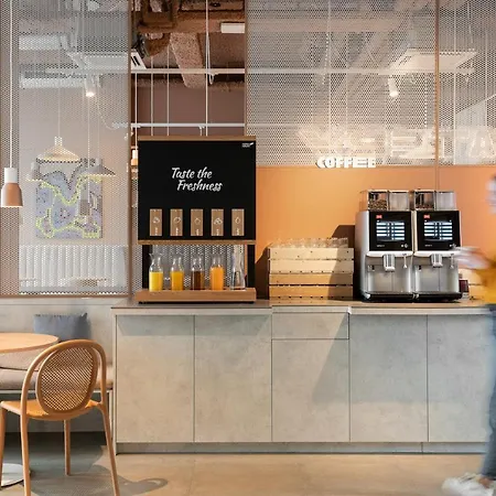 Adagio Access Centrum Dampoort 3* 根特