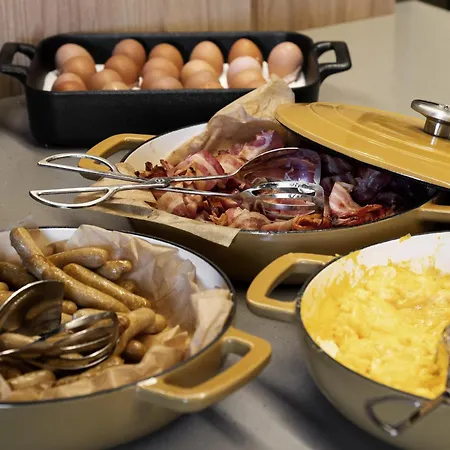 Adagio Access Centrum Dampoort 酒店 3*