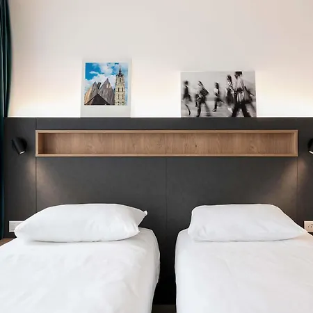 Adagio Access Centrum Dampoort 酒店 3*