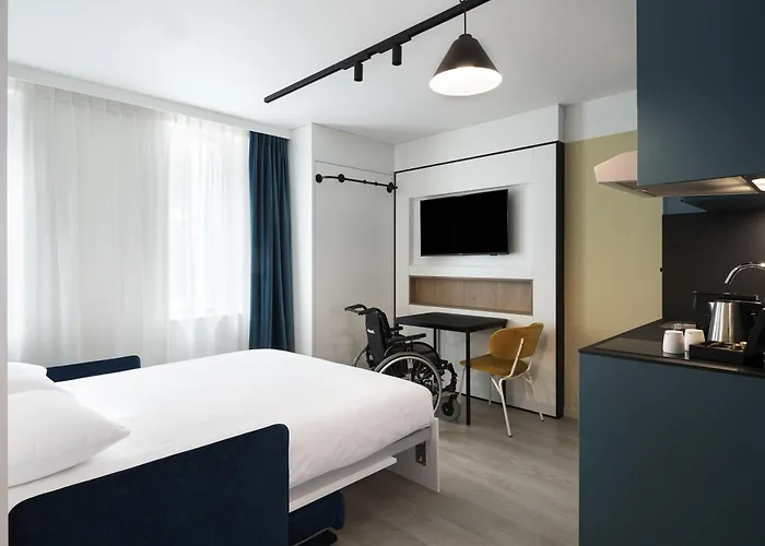 Adagio Access Centrum Dampoort 3*